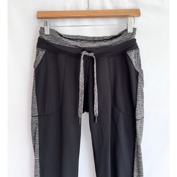 LULULEMON Base Runner Pant Size 4 Black Stripe White Jogger Athletic Women - Picture 4 of 9